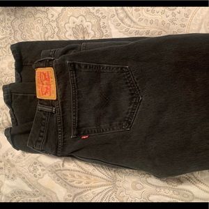 Levi midrise black mom jeans